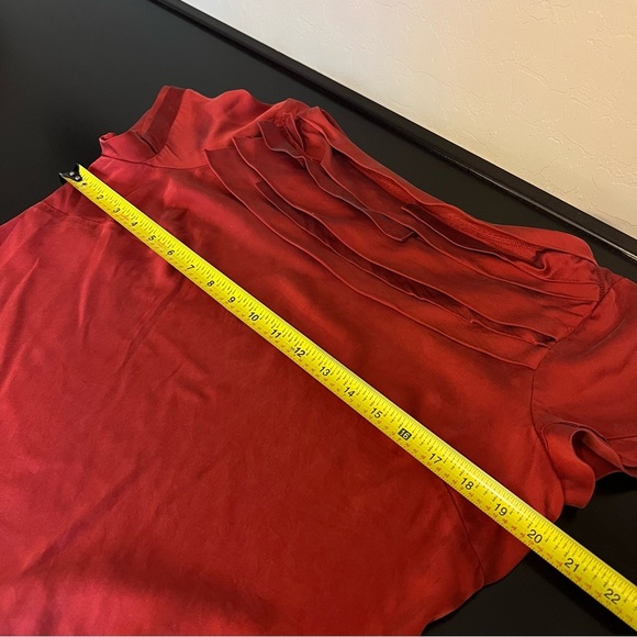 Ellie Tahari silk blend blouse, burnt orange, stretchy ,size Medium - Picture 7 of 10